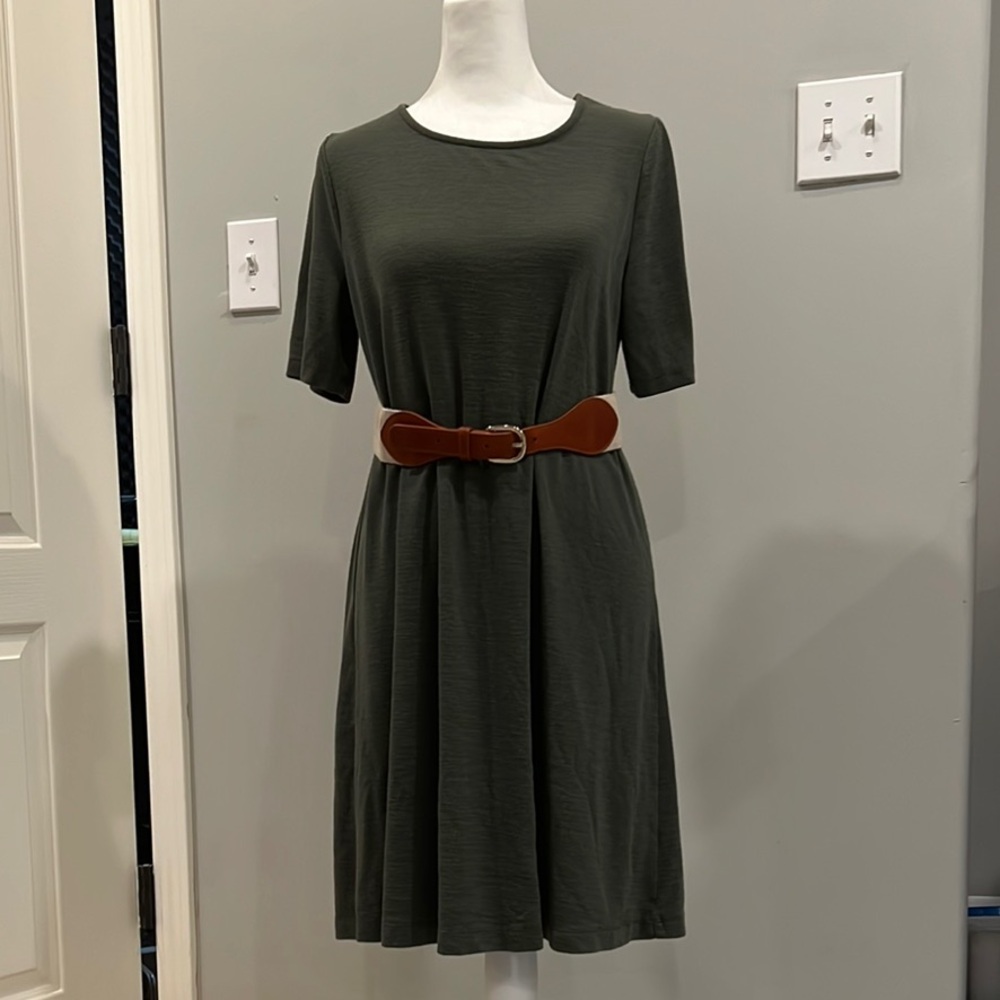 Chic Olive T-Shirt Midi Dress